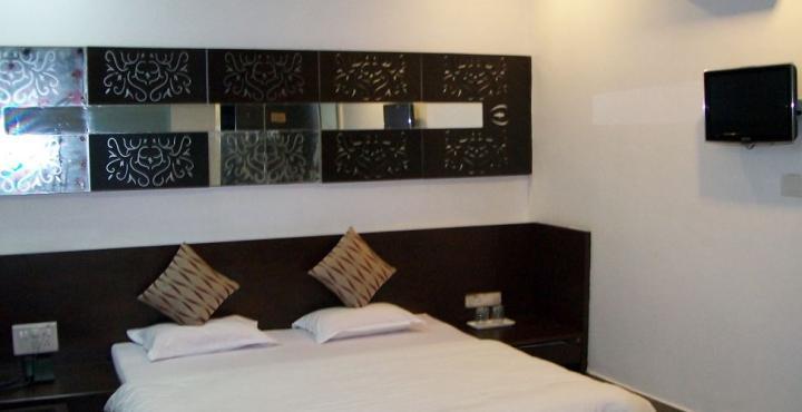 Hotel Palm View Residency Вадодара Екстер'єр фото