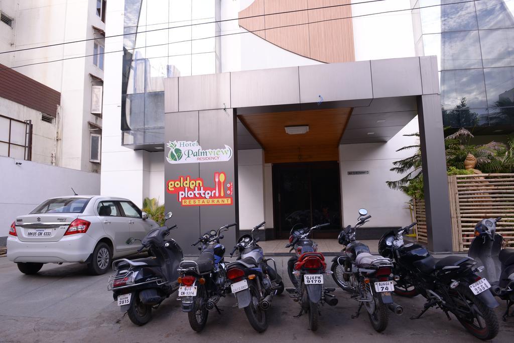 Hotel Palm View Residency Вадодара Екстер'єр фото